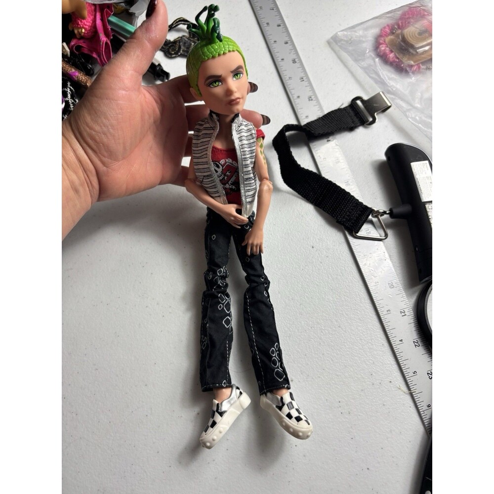 Monster High Deuce Gorgon Doll Wave 1